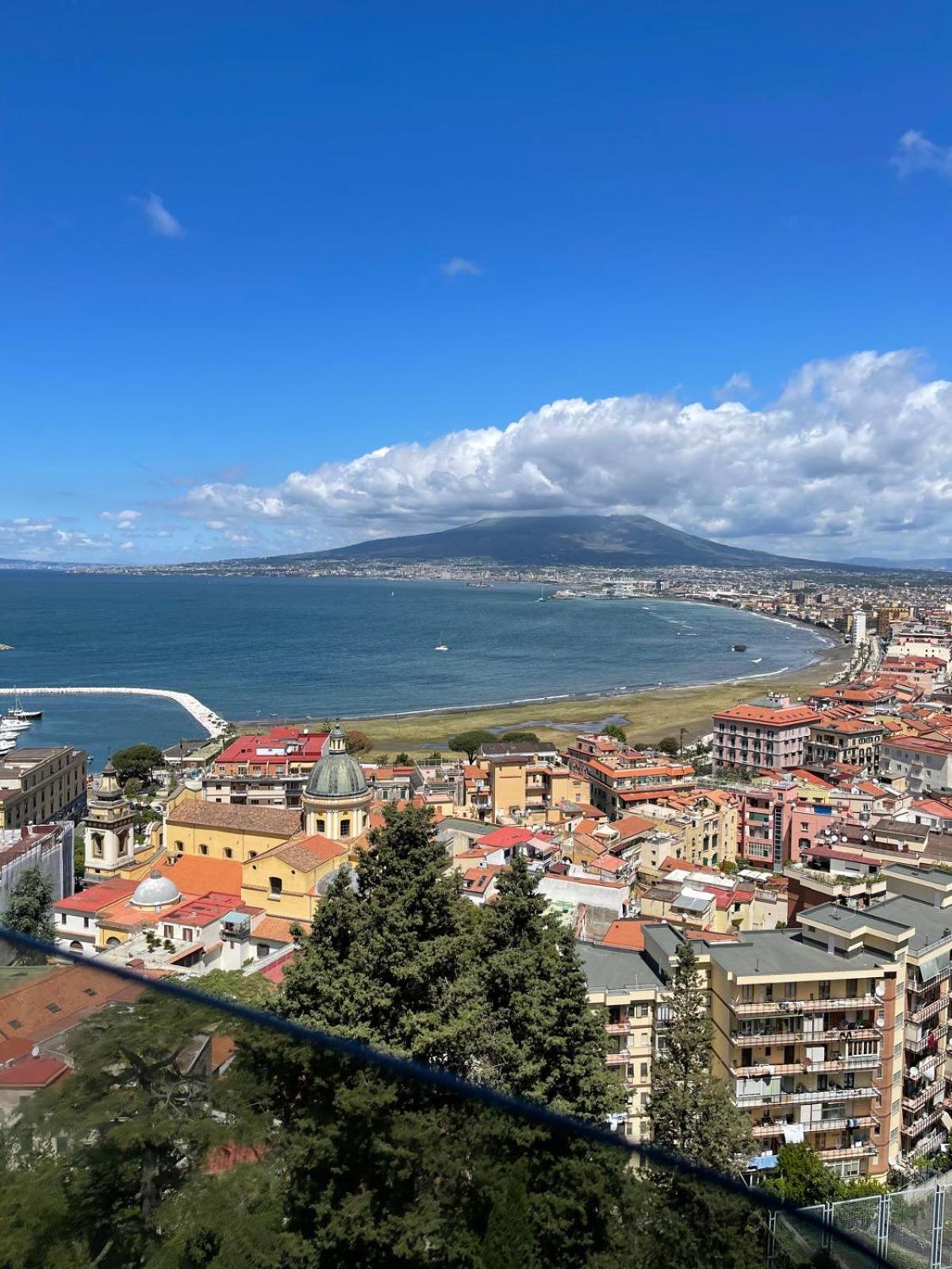 Central Apartment Castellammare di Stabia Luaran gambar