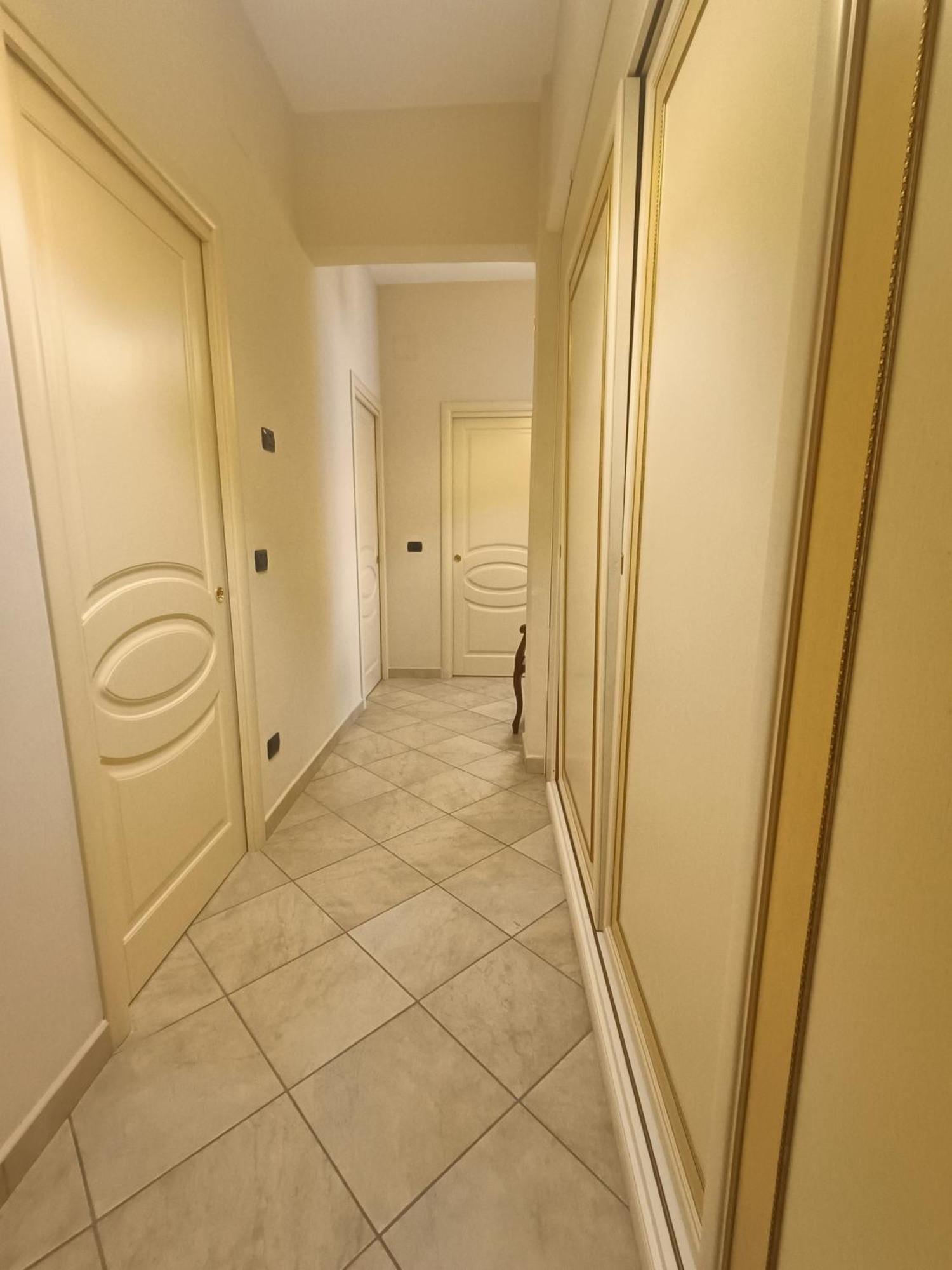Central Apartment Castellammare di Stabia Luaran gambar