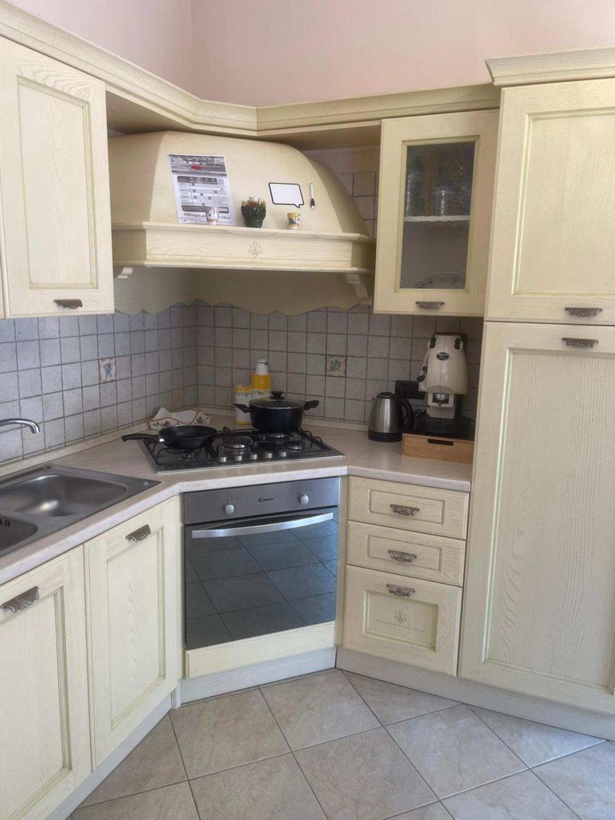 Central Apartment Castellammare di Stabia Luaran gambar